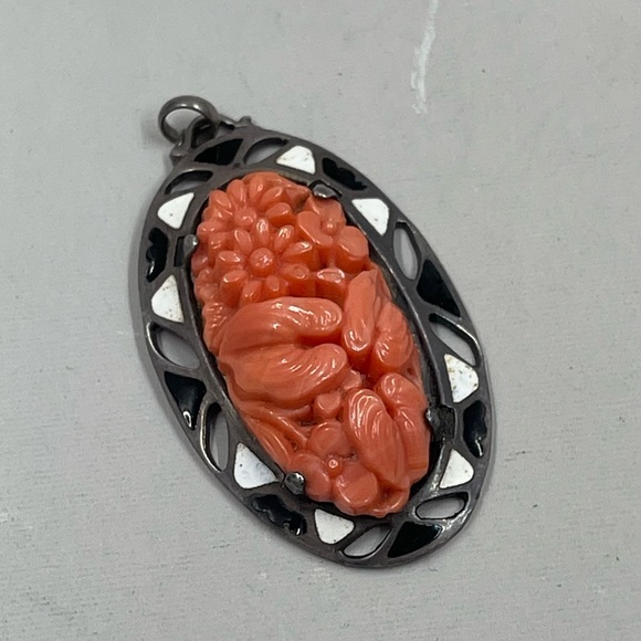Vintage Jewelry - Antique Victorian Edwardian Carved Coral Sterling Silver Enamel Pendant Flowers
